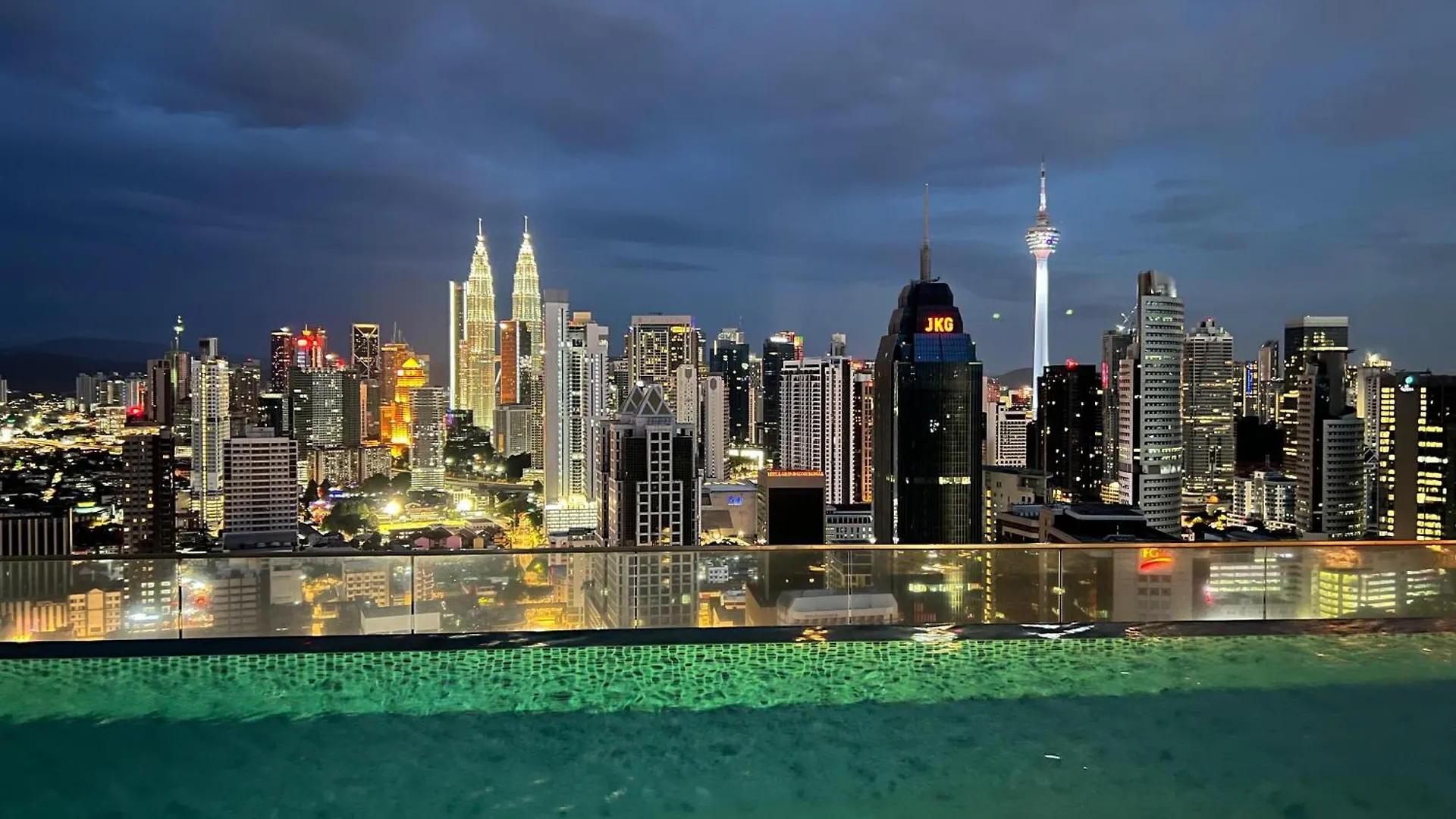 The City Nest Hostel Regalia Kuala Lumpur