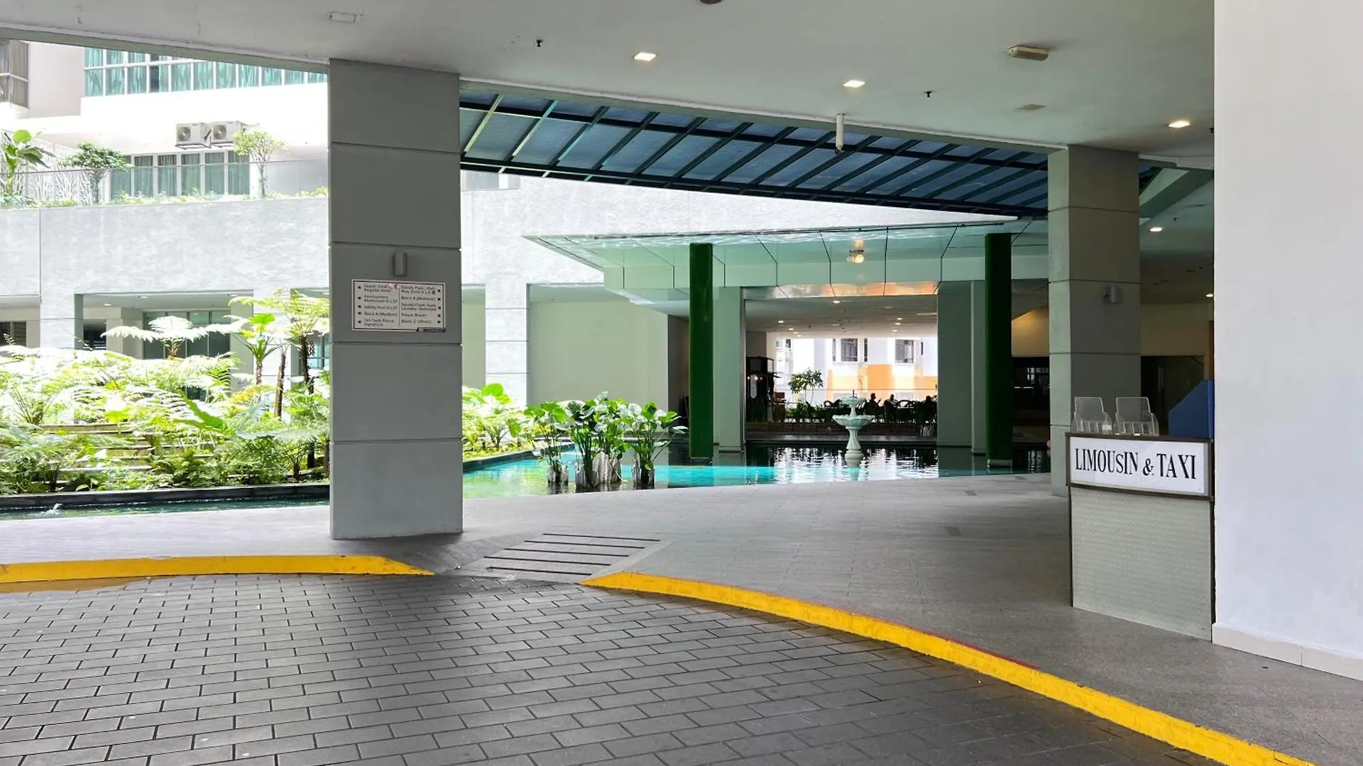 The City Nest Hostel Regalia Kuala Lumpur Apartamento